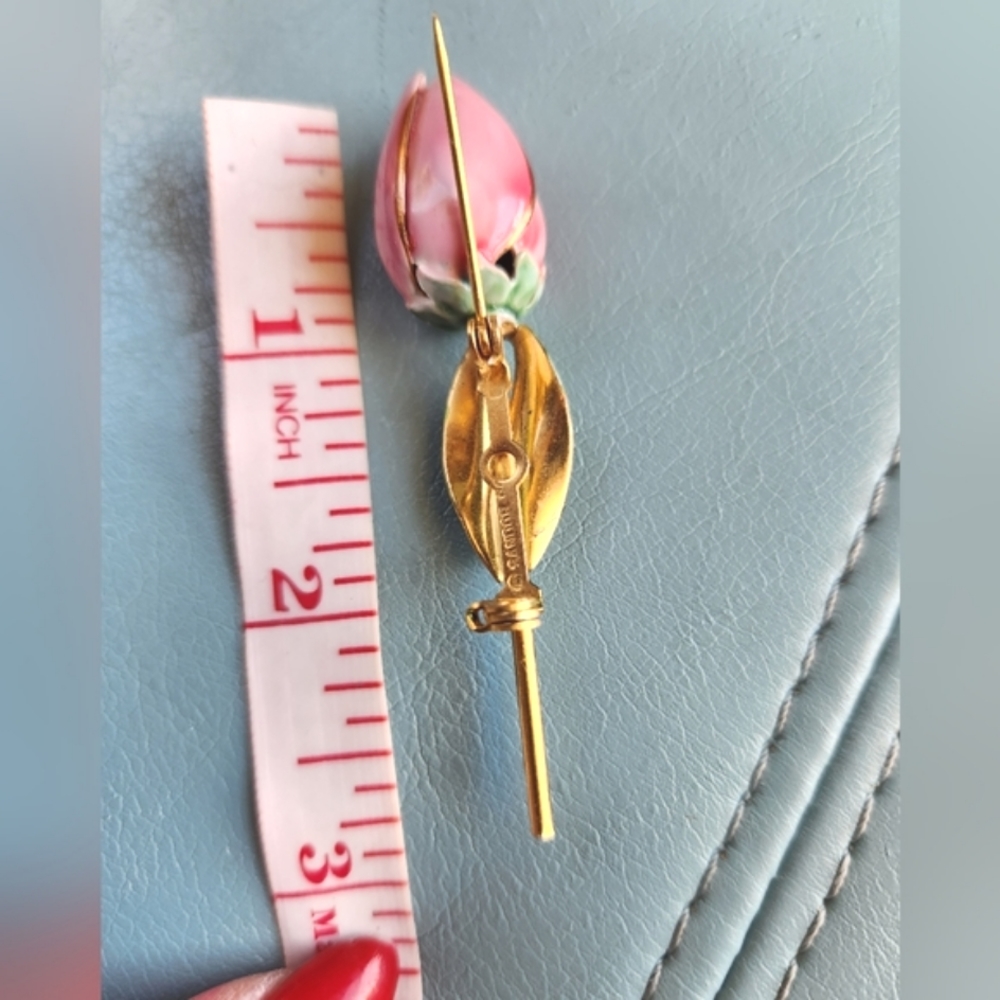 40s SANDOR CO Rose Pink Tulip Bud Olive Green Leaves Enamel Gold RARE Pin Brooch - Picture 7 of 16